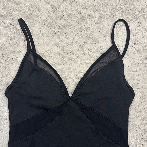 Zara Elegant Black Bodysuit - Picture 2 of 7